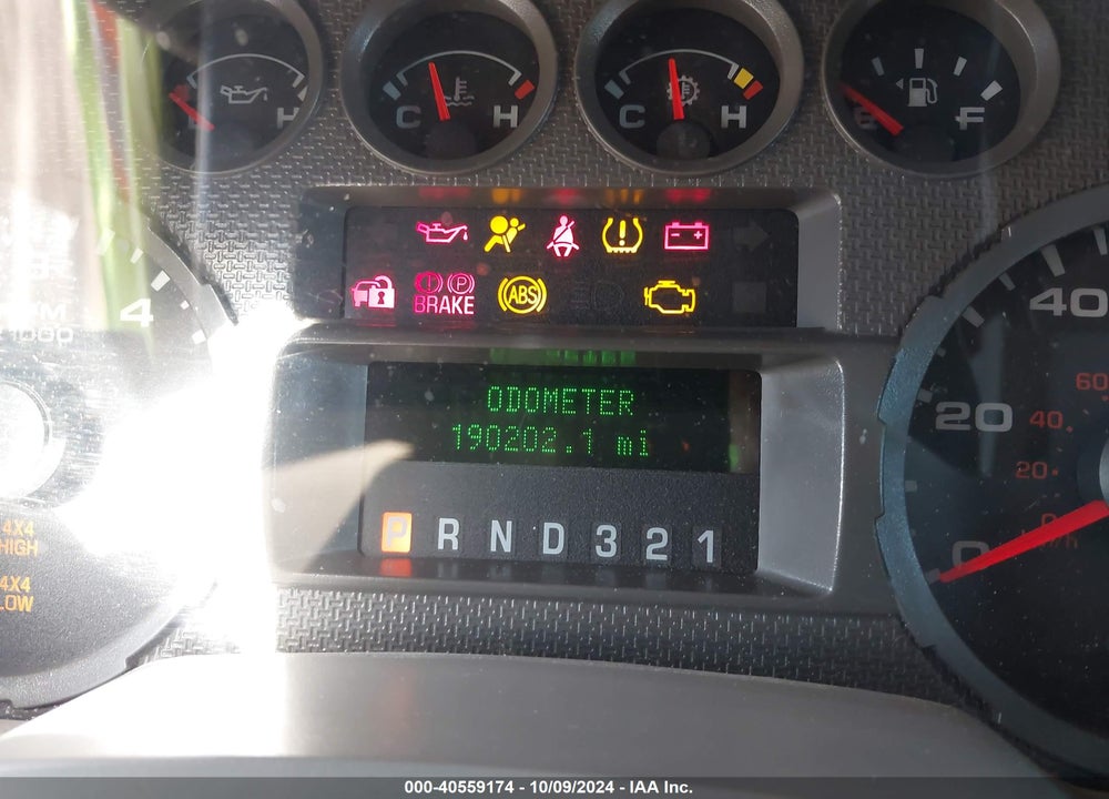 2010 FORD F-250 CABELA'S/KING RANCH/LARIAT/XL/XLT VIN: 1FTSW2B58AEB17826