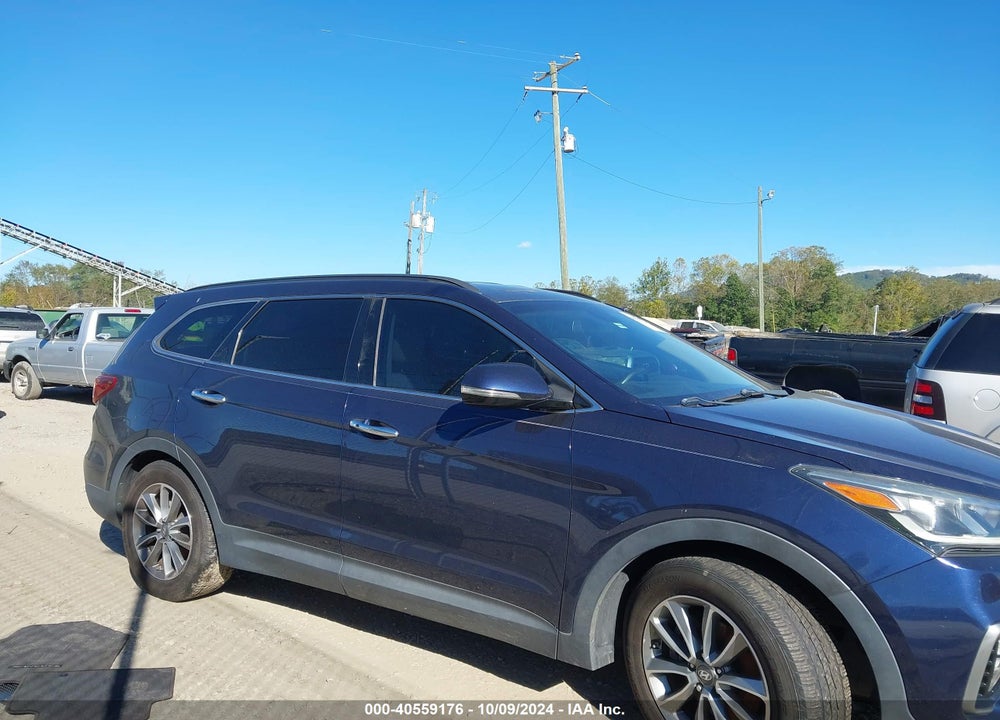 2017 HYUNDAI SANTA FE SE VIN: KM8SN4HF0HU237579