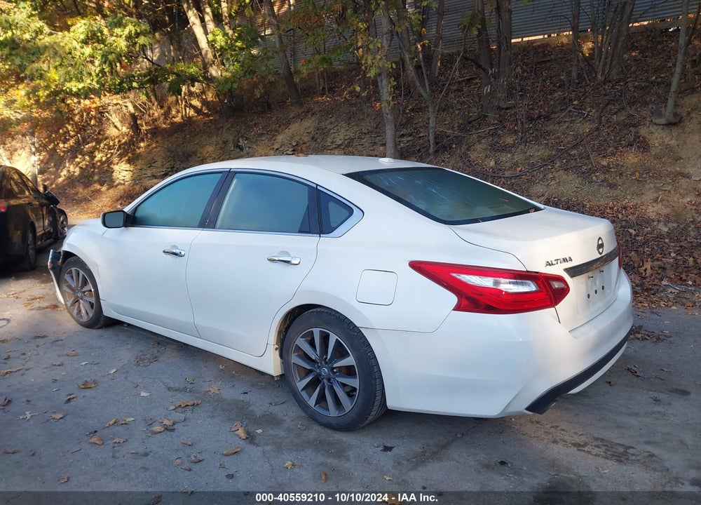 2017 NISSAN ALTIMA 2.5 SV VIN: 1N4AL3AP5HC190550