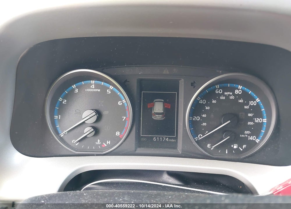 2018 TOYOTA RAV4 VIN: 2T3RFREVXJW753076
