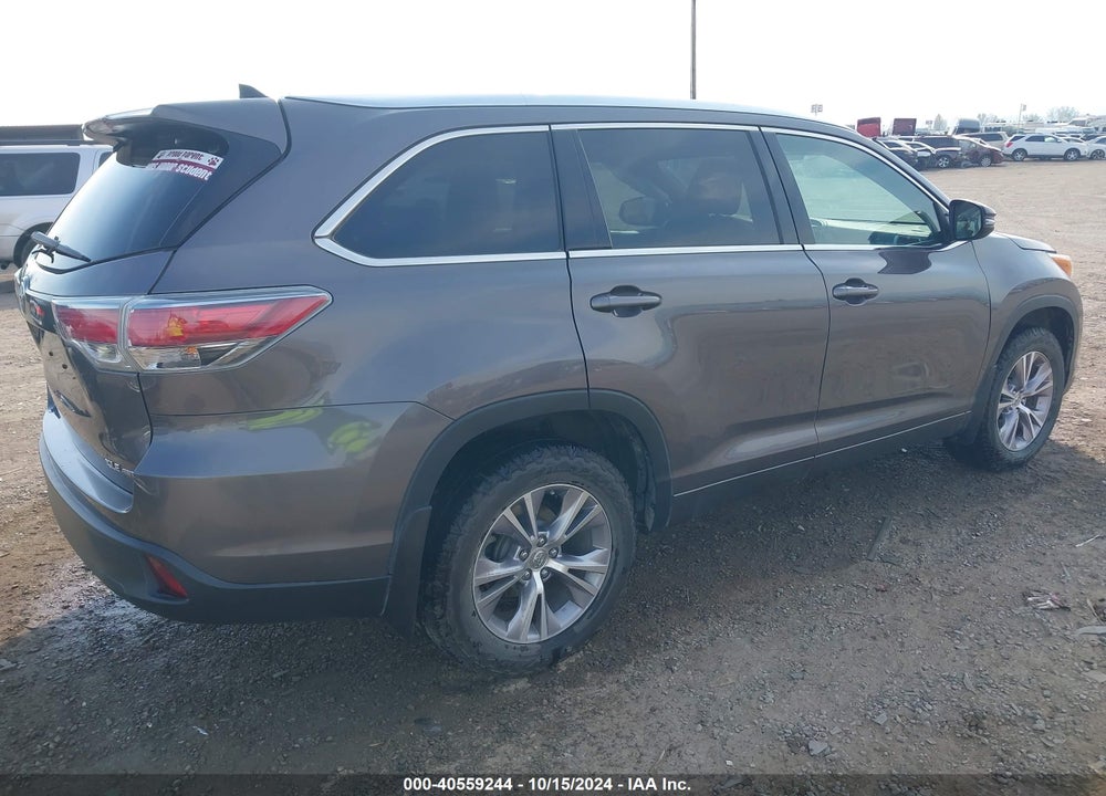 2015 TOYOTA HIGHLANDER XLE V6 VIN: 5TDJKRFHXFS129904