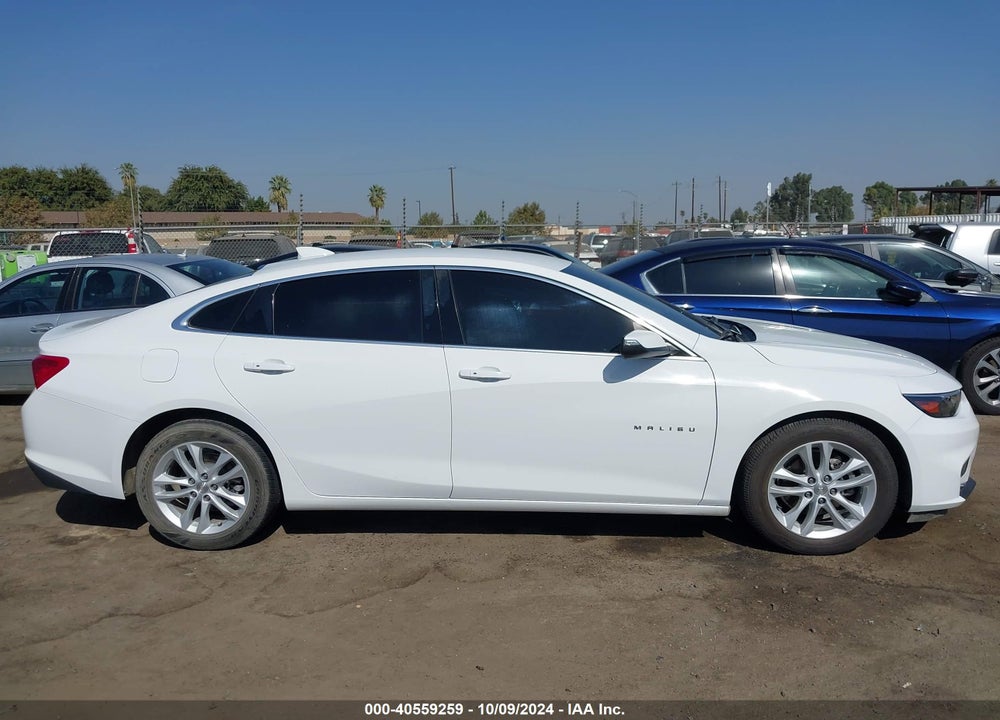2018 CHEVROLET MALIBU LT VIN: 1G1ZD5ST3JF223429
