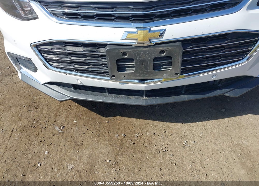 2018 CHEVROLET MALIBU LT VIN: 1G1ZD5ST3JF223429