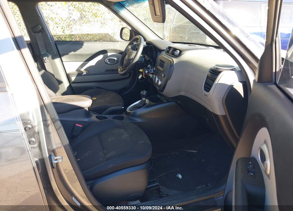 2015 KIA SOUL VIN: KNDJN2A25F7136223