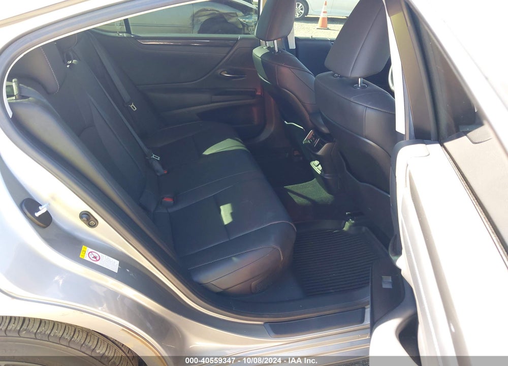 2019 LEXUS ES 300H VIN: JTHB21B10K2023461