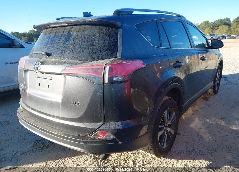 2018 TOYOTA RAV4 XLE VIN: JTMWFREV4JJ196473