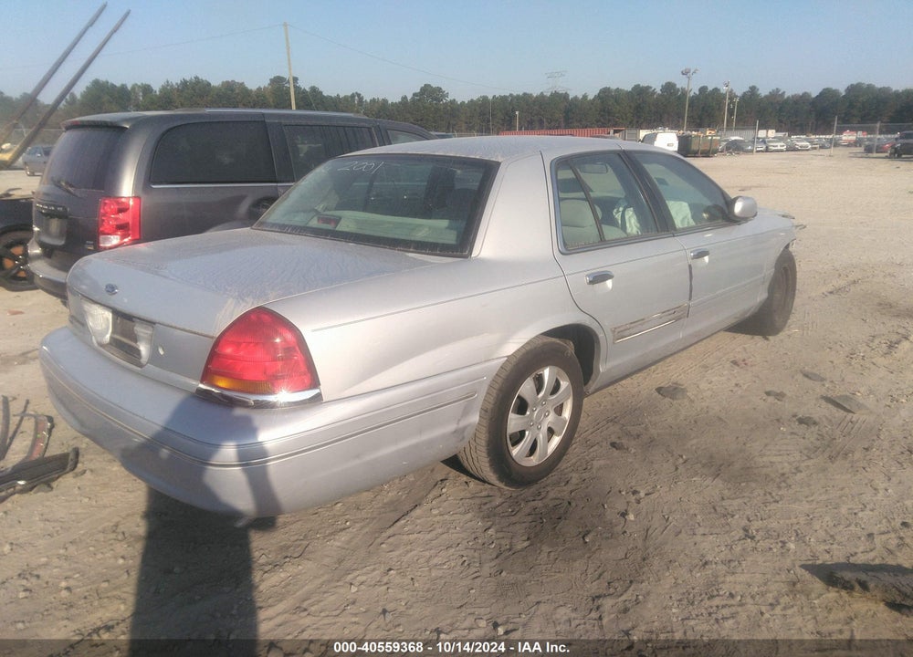 2001 FORD CROWN VICTORIA LX VIN: 2FAFP74W81X189423