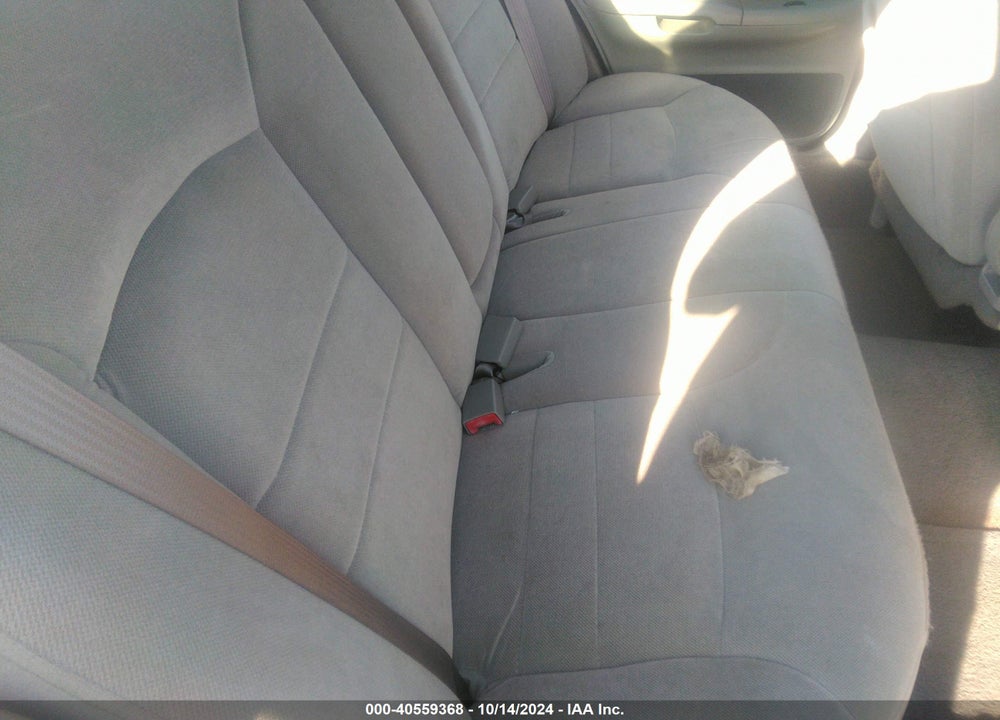 2001 FORD CROWN VICTORIA LX VIN: 2FAFP74W81X189423