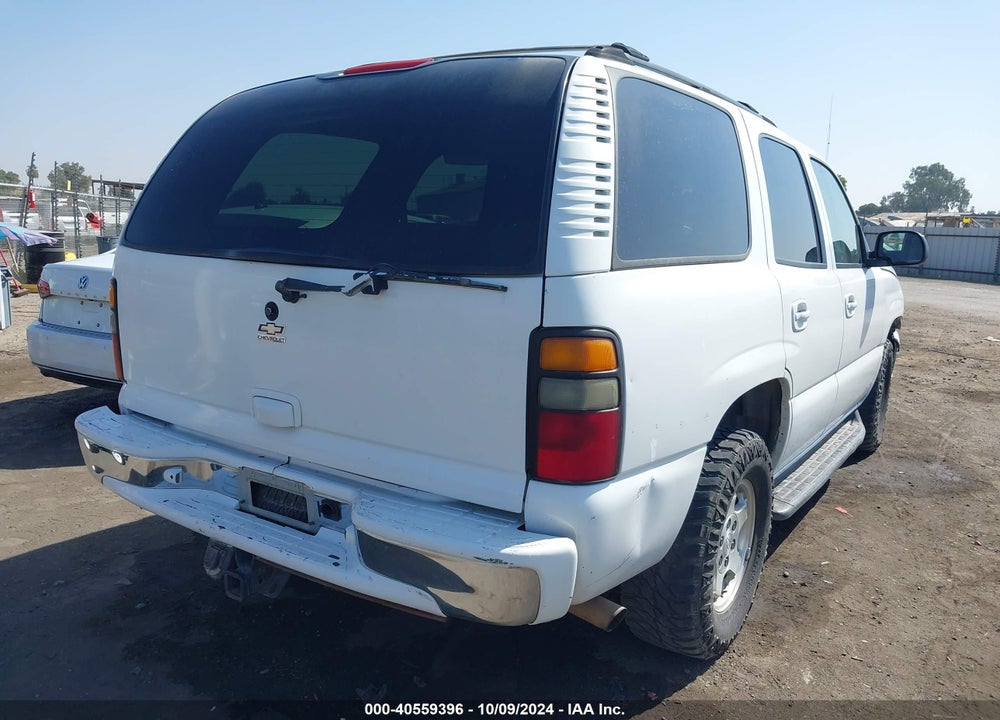 2004 CHEVROLET TAHOE LS VIN: 1GNEC13T44R321833