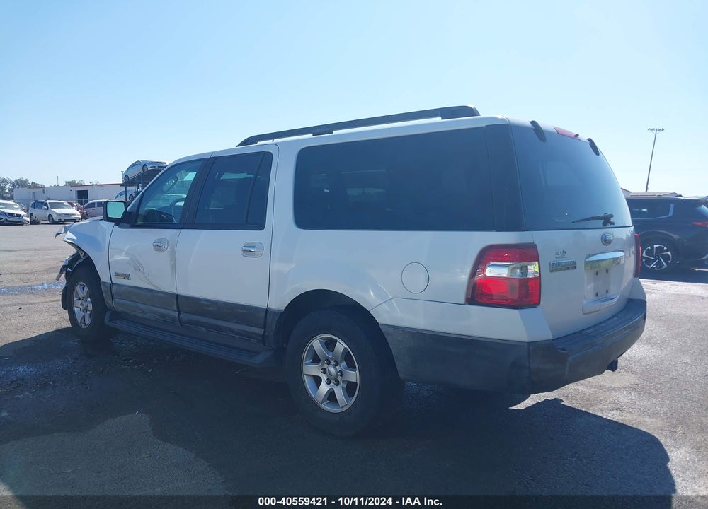 2007 FORD EXPEDITION EL XLT VIN: 1FMFK15537LA32931
