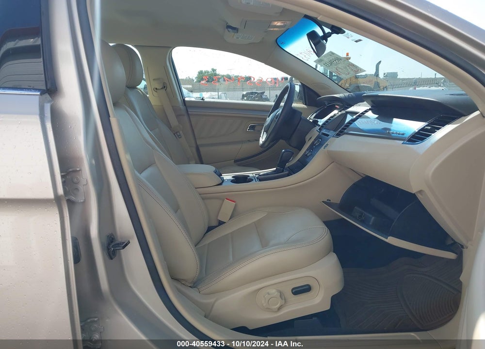 2018 FORD TAURUS VIN: 1FAHP2E81JG117268