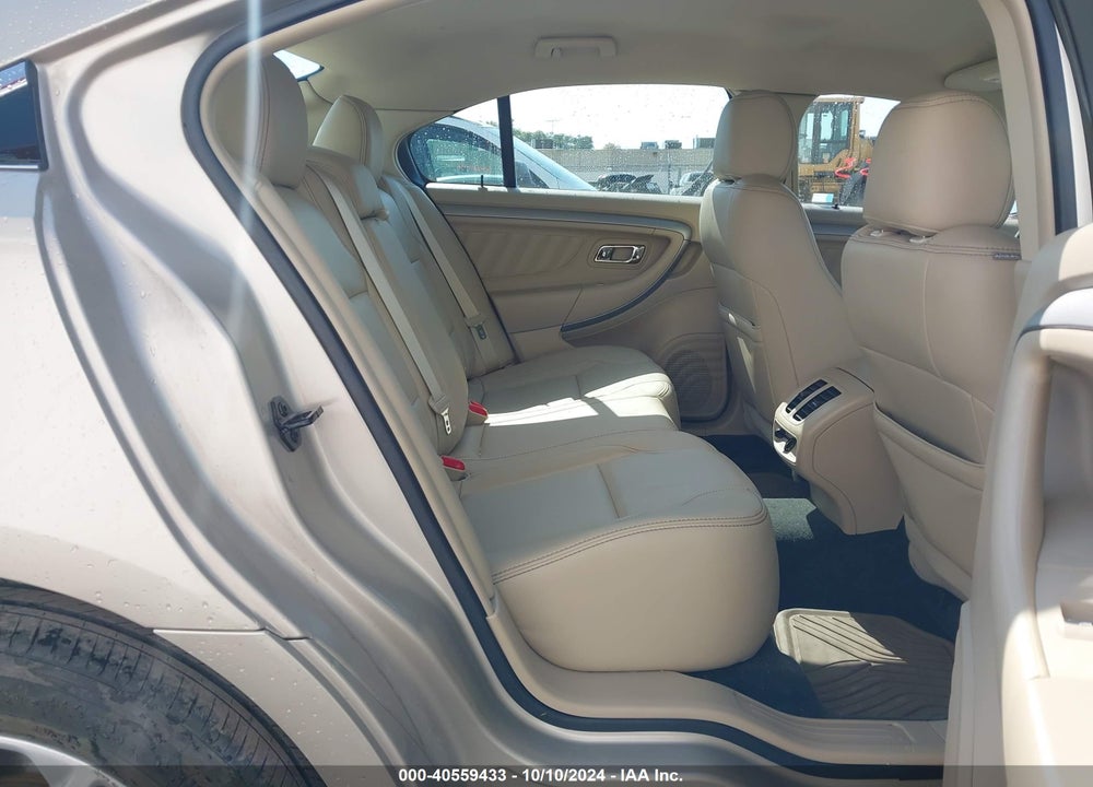 2018 FORD TAURUS VIN: 1FAHP2E81JG117268