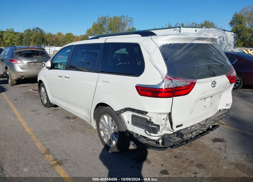 2017 TOYOTA SIENNA XLE PREMIUM 7 PASSENGER VIN: 5TDDZ3DC9HS183484