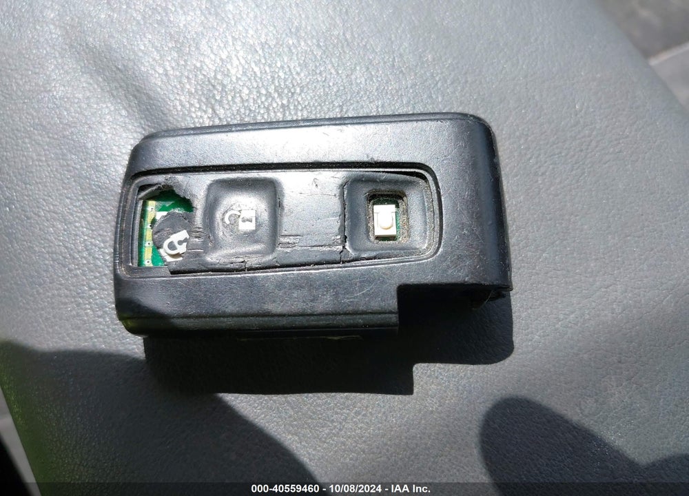 2006 TOYOTA PRIUS VIN: JTDKB20U463168037