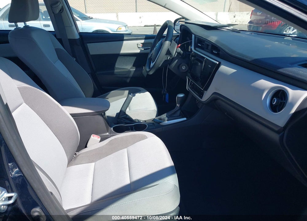 2017 TOYOTA COROLLA LE VIN: 5YFBURHE4HP705189