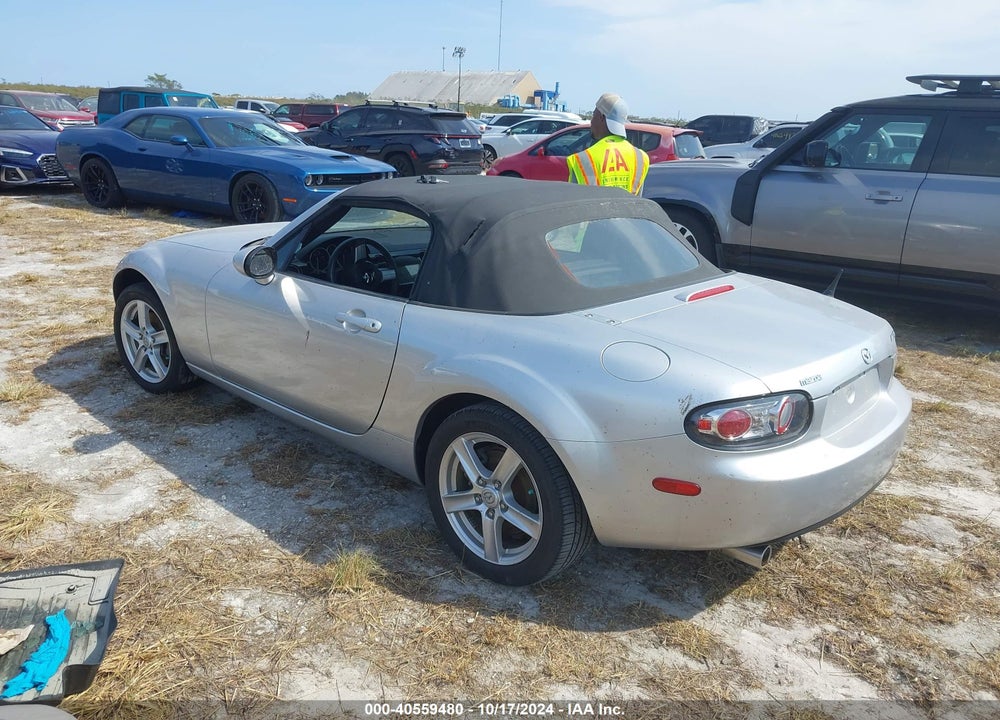 2006 MAZDA MX-5 VIN: JM1NC25F360106912