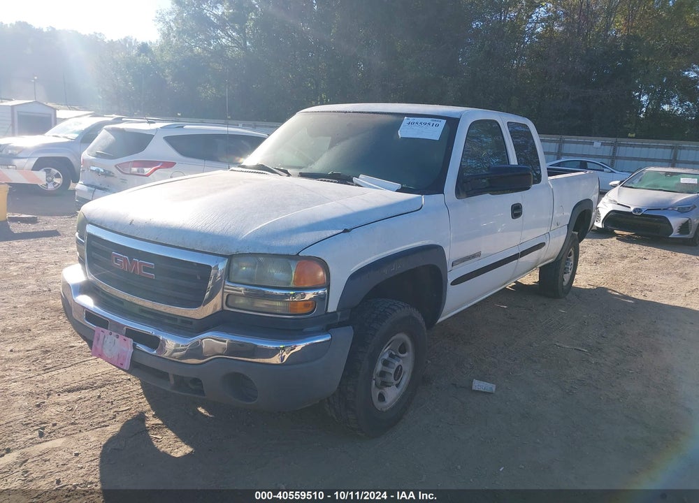 2006 GMC SIERRA 2500HD SL VIN: 1GTHC29UX6E288780