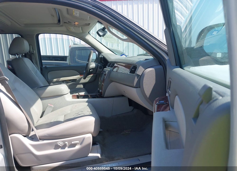 2013 CHEVROLET TAHOE LTZ VIN: 1GNSCCE03DR367445