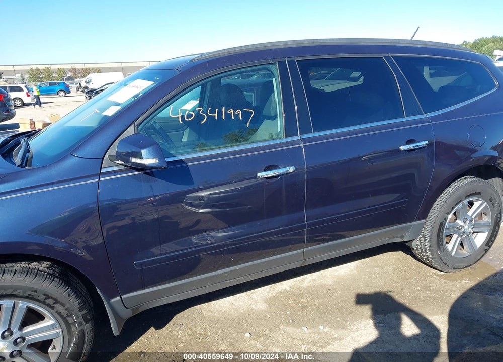 2015 CHEVROLET TRAVERSE 1LT VIN: 1GNKRGKD8FJ155235
