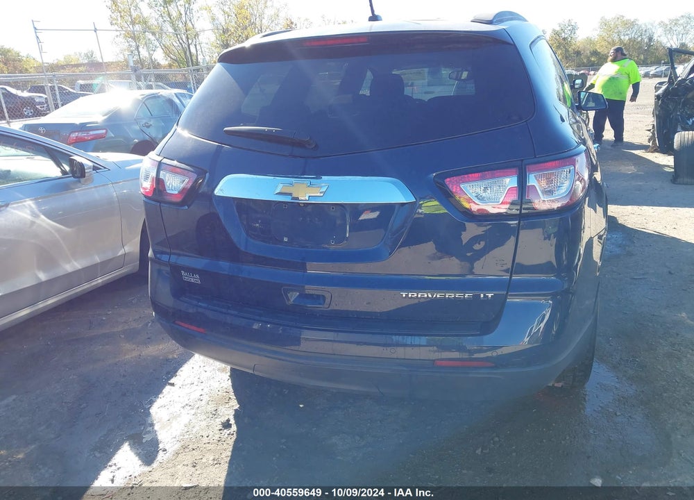 2015 CHEVROLET TRAVERSE 1LT VIN: 1GNKRGKD8FJ155235