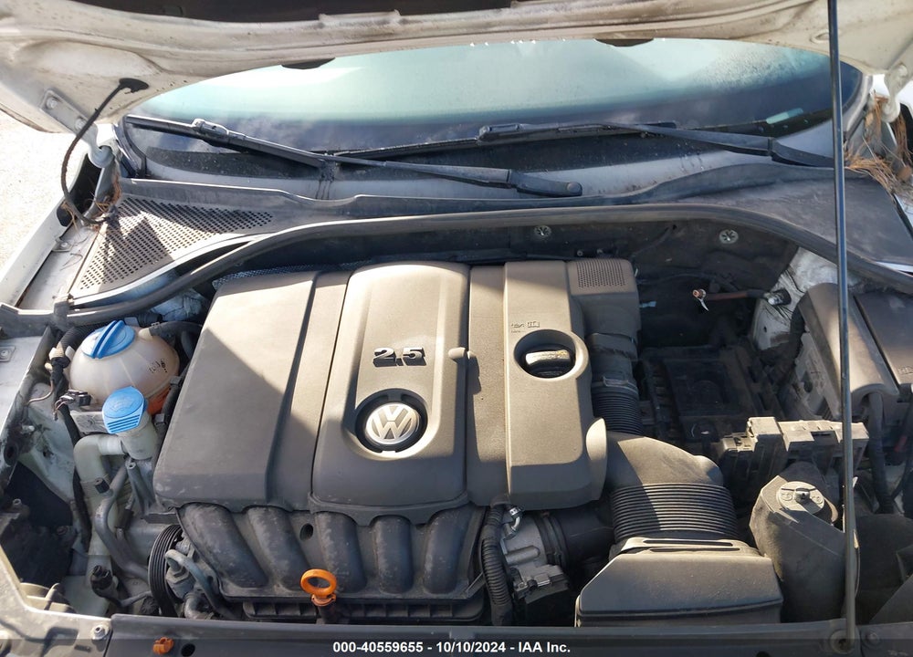 2013 VOLKSWAGEN PASSAT 2.5L S VIN: 1VWAP7A37DC044466