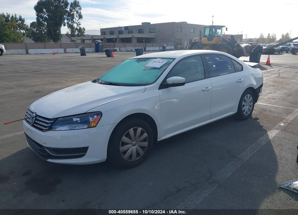 2013 VOLKSWAGEN PASSAT 2.5L S VIN: 1VWAP7A37DC044466