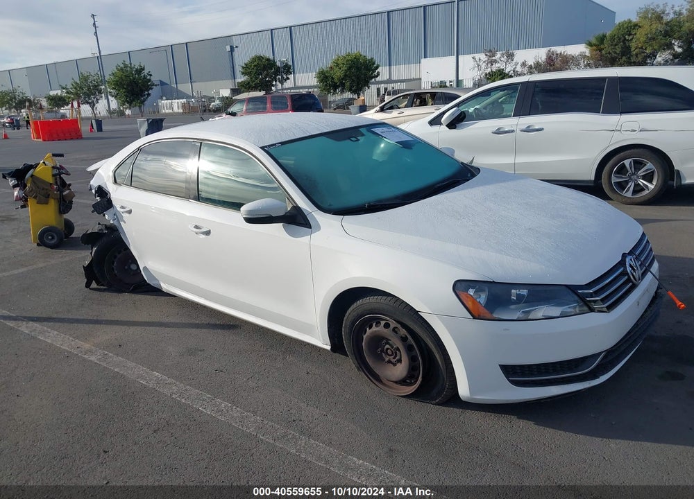 2013 VOLKSWAGEN PASSAT 2.5L S VIN: 1VWAP7A37DC044466