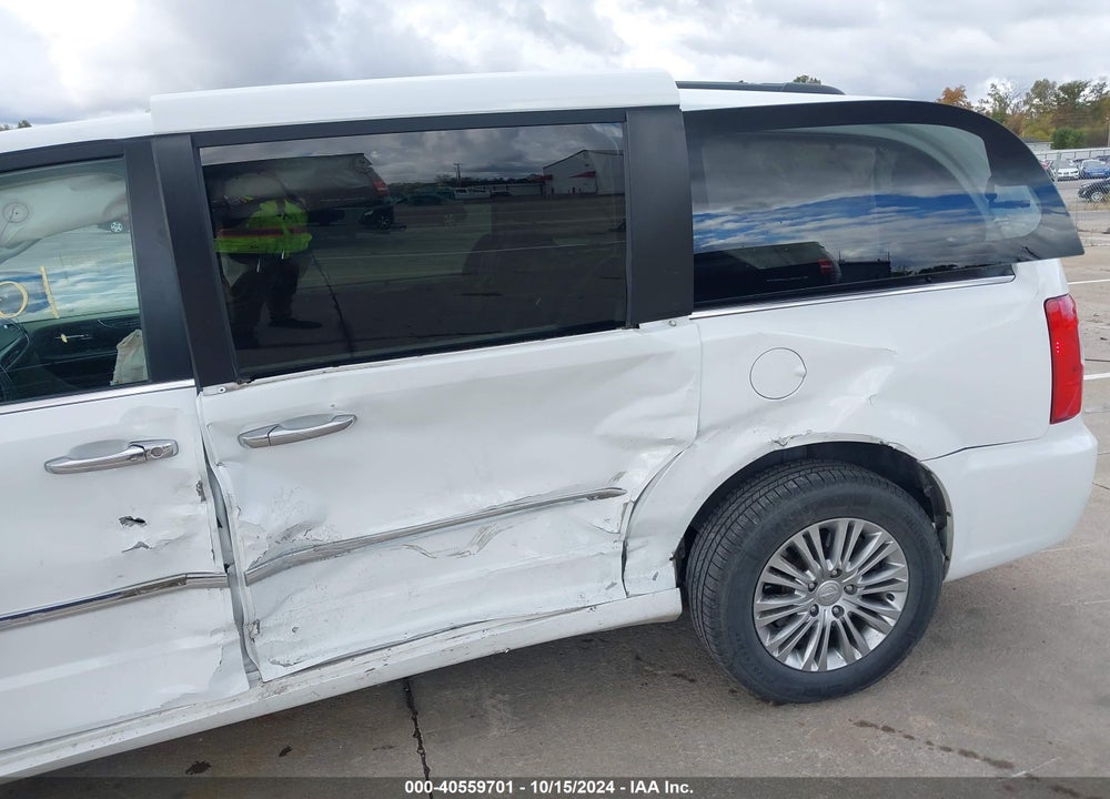 2015 CHRYSLER TOWN & COUNTRY TOURING-L VIN: 2C4RC1CG9FR506745