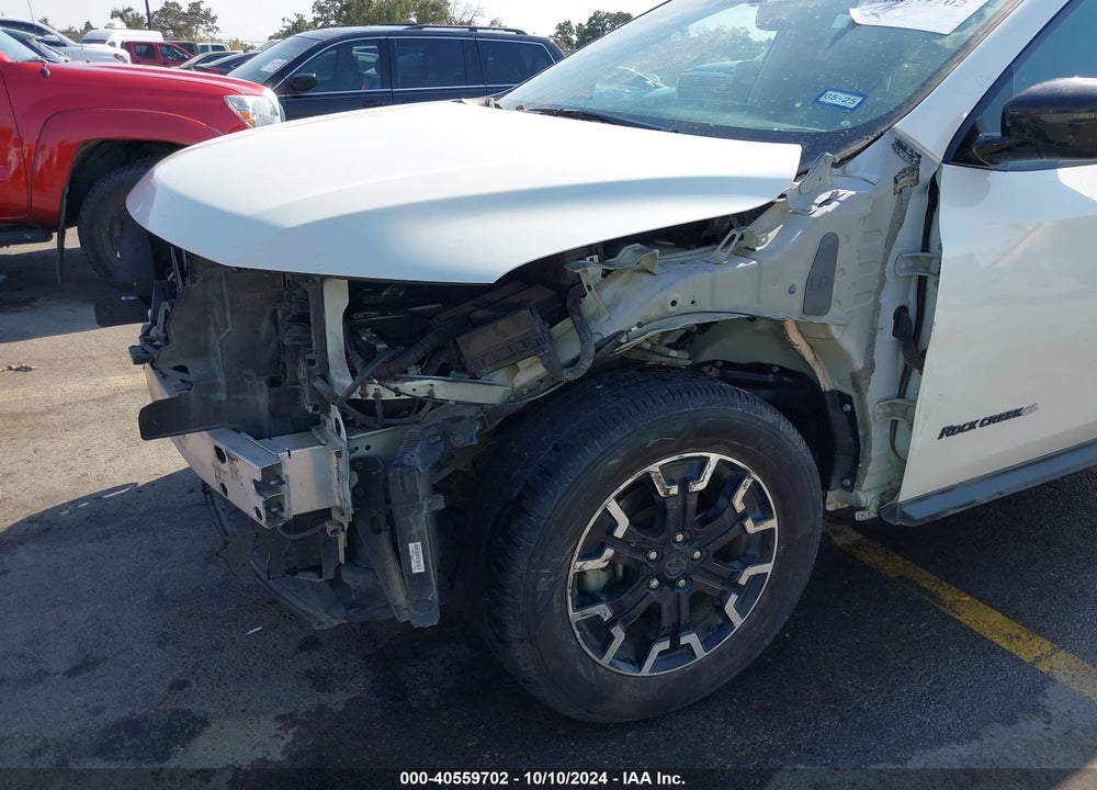 2020 NISSAN PATHFINDER SV 2WD VIN: 5N1DR2BN1LC598898