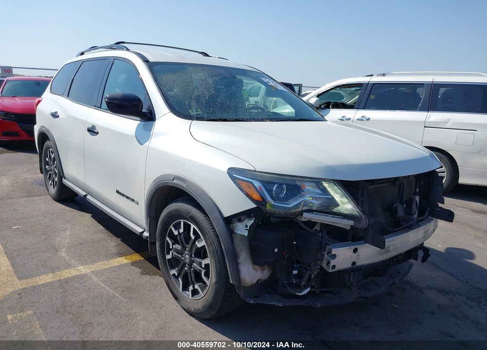 2020 NISSAN PATHFINDER SV 2WD VIN: 5N1DR2BN1LC598898