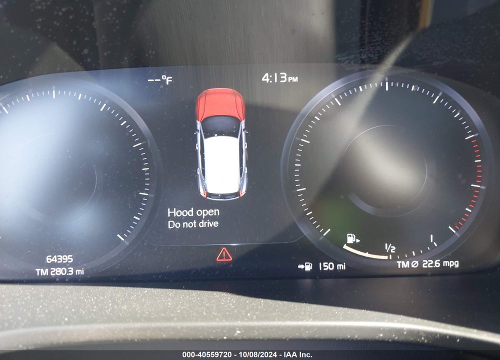 2020 VOLVO XC40 T5 MOMENTUM VIN: YV4162UK8L2197886