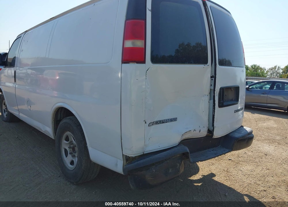 2006 CHEVROLET EXPRESS WORK VAN VIN: 1GCFG15X361255391