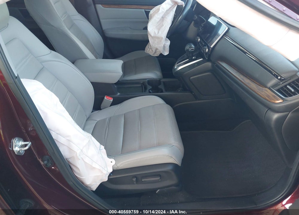 2018 HONDA CR-V TOURING VIN: 7FARW1H91JE043848