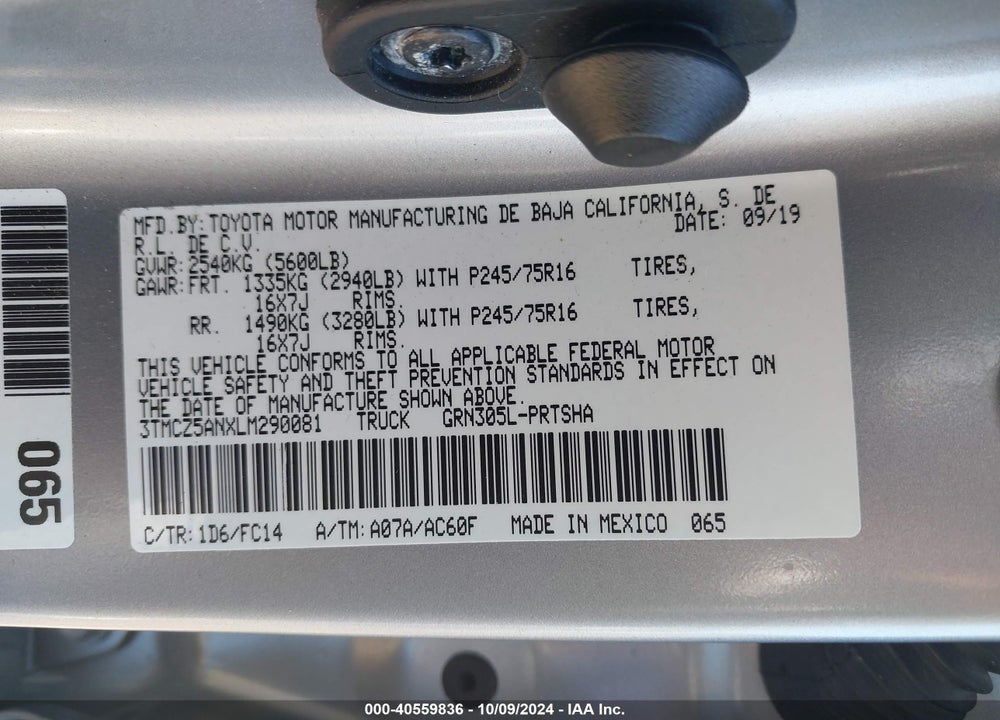 2020 TOYOTA TACOMA SR5 V6 VIN: 3TMCZ5ANXLM290081