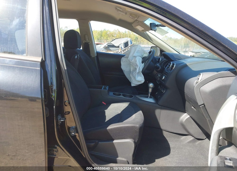 2015 NISSAN ROGUE SELECT S VIN: JN8AS5MT9FW673489