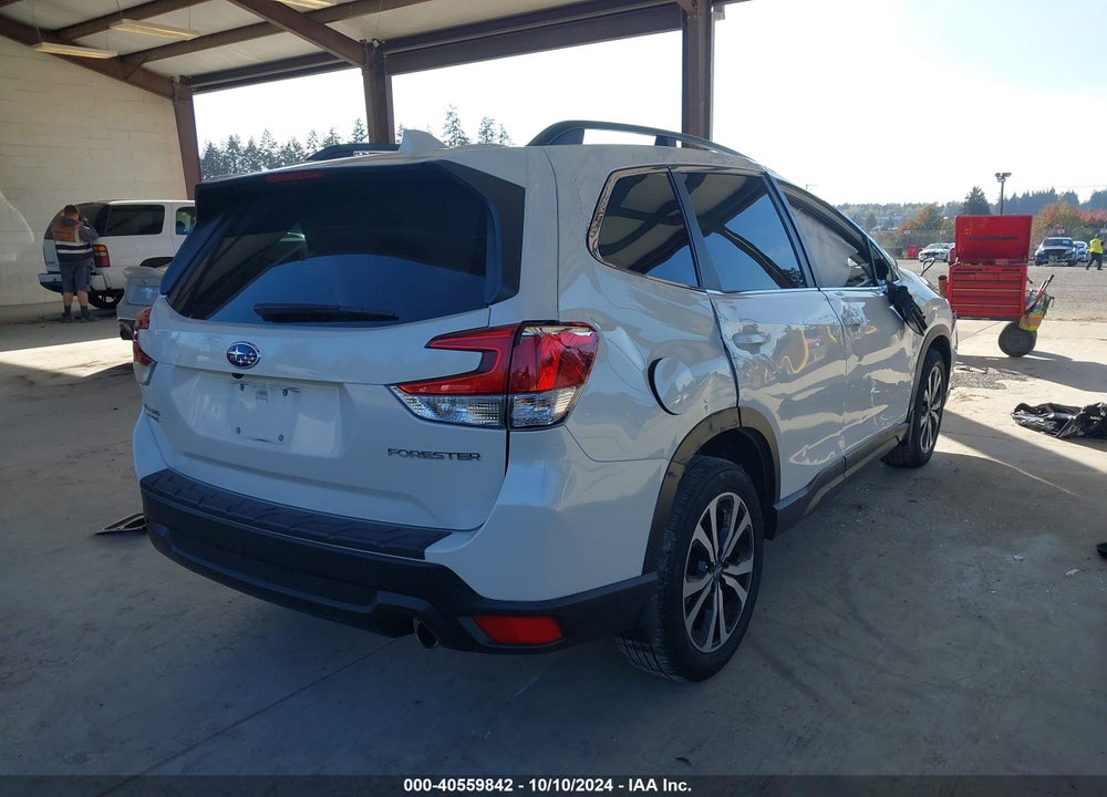 2021 SUBARU FORESTER LIMITED VIN: JF2SKAUCXMH593193