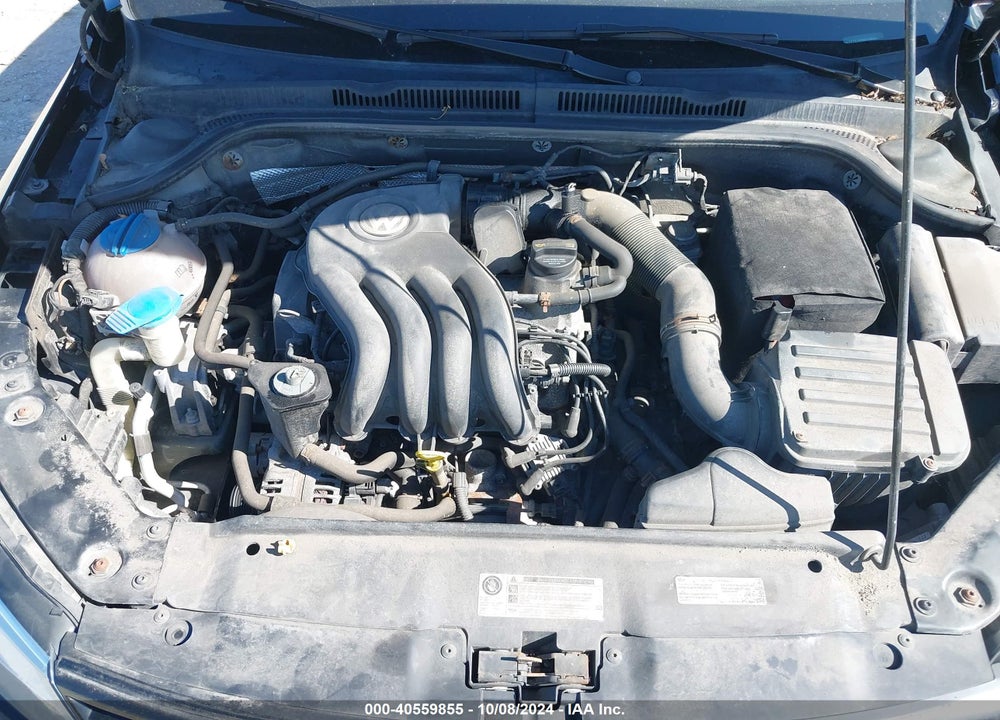 2014 VOLKSWAGEN JETTA 2.0L S VIN: 3VW2K7AJ9EM319580