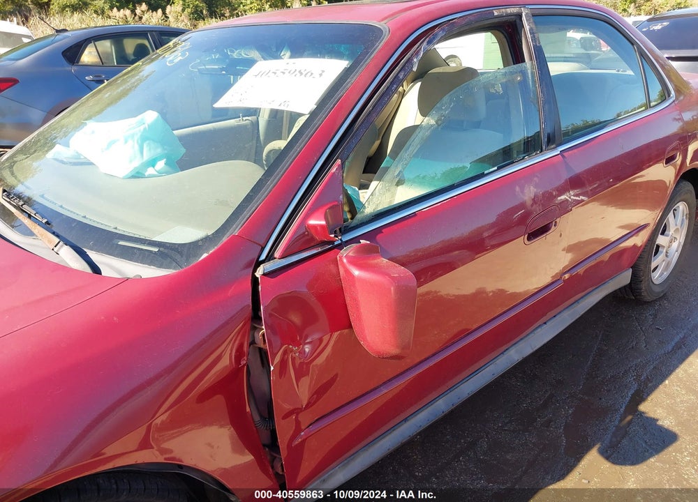 2002 HONDA ACCORD 2.3 EX/2.3 SE VIN: 1HGCG66802A078883