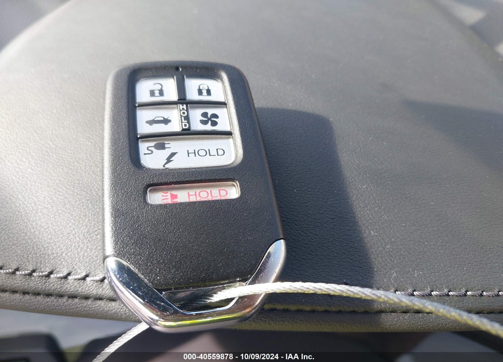 2020 HONDA CLARITY PLUG-IN HYBRID VIN: JHMZC5F13LC000555