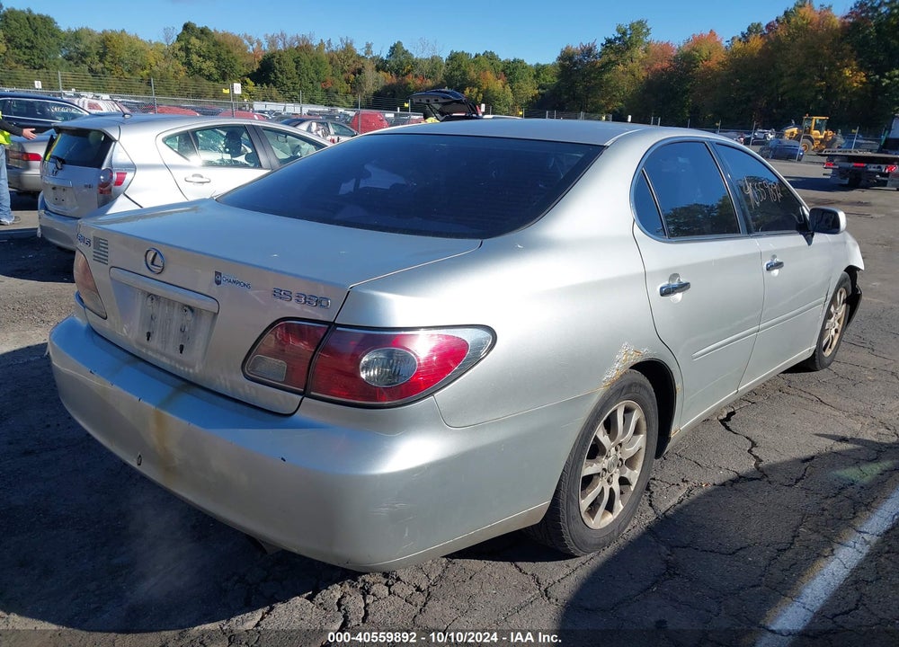 2004 LEXUS ES 330 VIN: JTHBA30G440021118