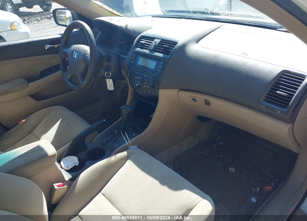 2005 HONDA ACCORD 2.4 LX VIN: 1HGCM56445A151225