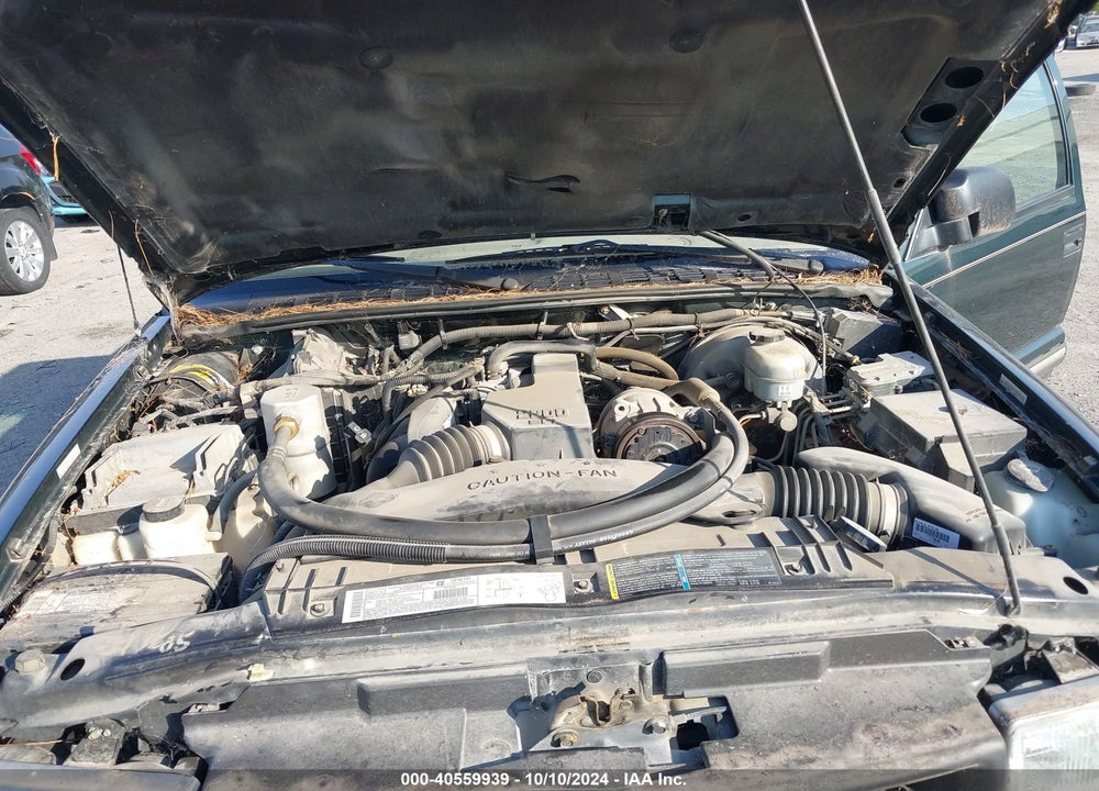 2002 CHEVROLET S-10 LS VIN: 1GCCS145028154456