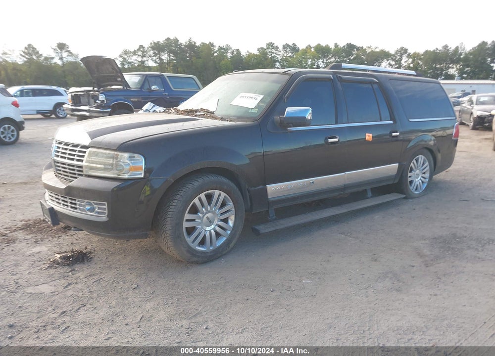 2007 LINCOLN NAVIGATOR L VIN: 5LMFL28577LJ17072