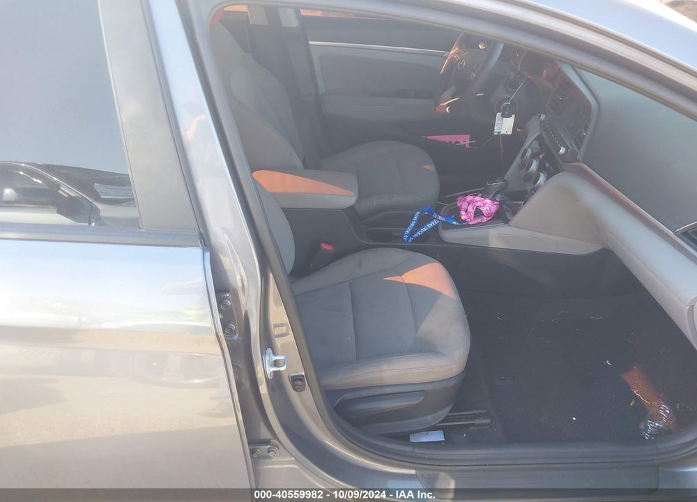 2019 HYUNDAI ELANTRA SEL VIN: 5NPD84LF1KH432264