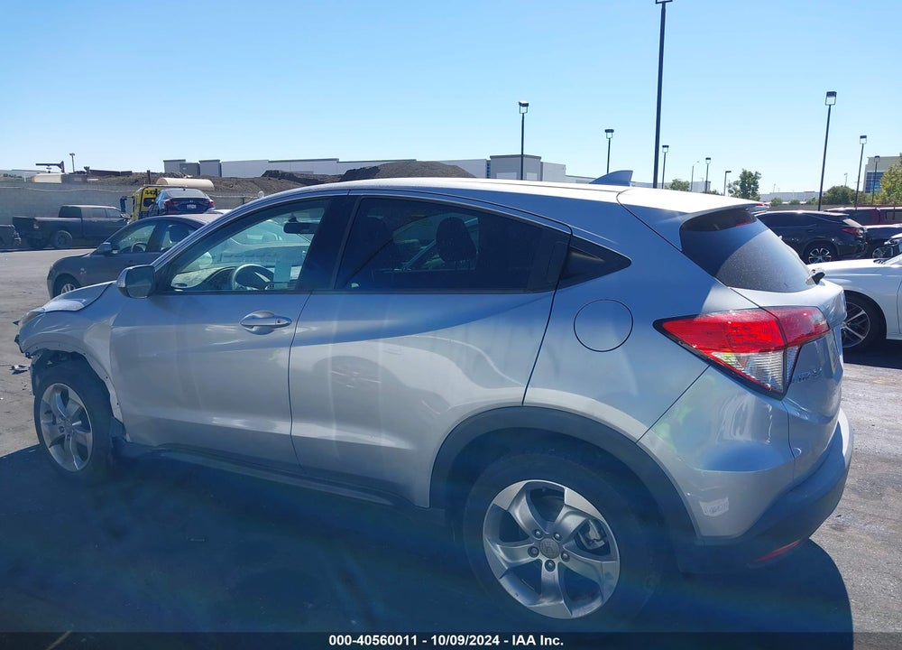2021 HONDA HR-V 2WD LX VIN: 3CZRU5H38MM724040