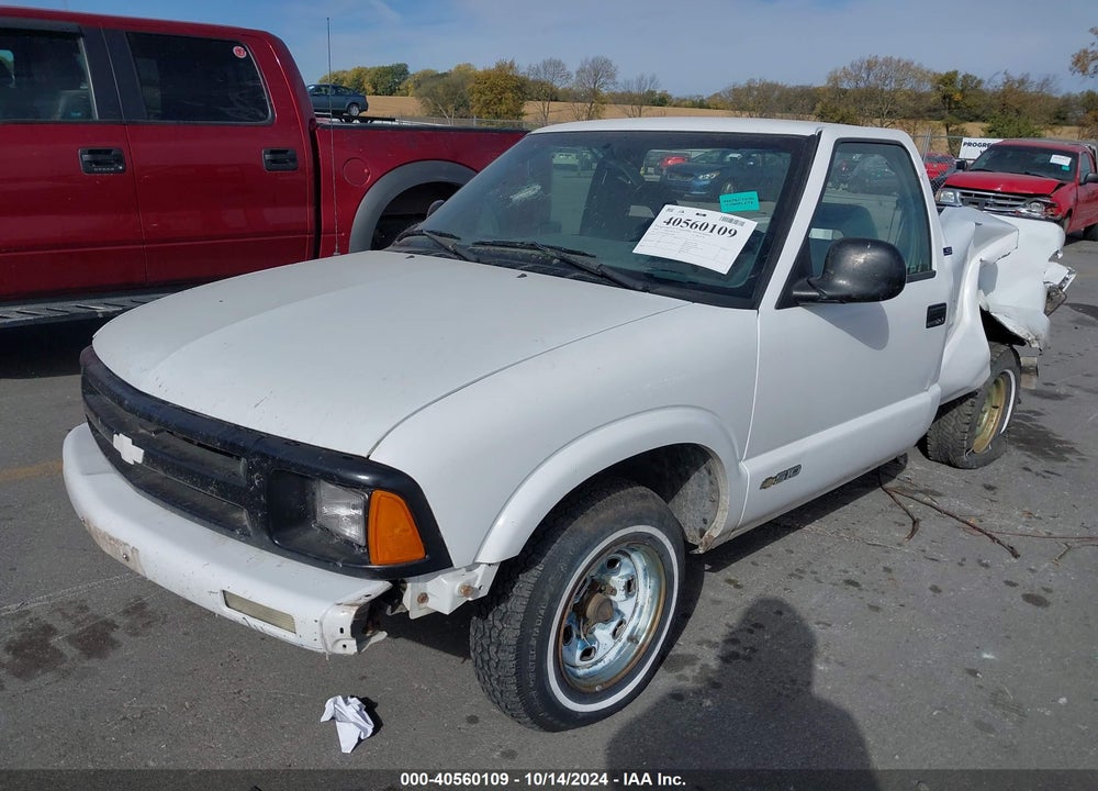 1994 CHEVROLET S TRUCK S10 VIN: 1GCCS1446R8122788