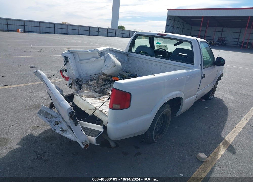 1994 CHEVROLET S TRUCK S10 VIN: 1GCCS1446R8122788