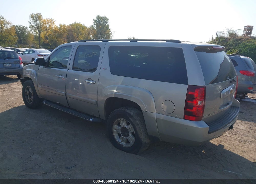 2007 CHEVROLET SUBURBAN 1500 LT VIN: 3GNFK16317G283534