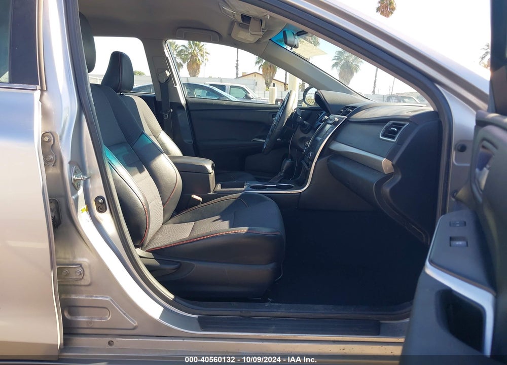 2017 TOYOTA CAMRY SE VIN: 4T1BF1FK6HU389684