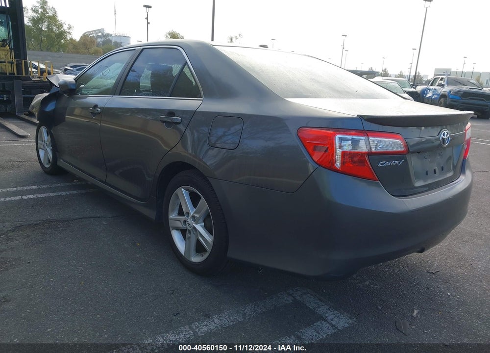 2012 TOYOTA CAMRY SE VIN: 4T1BF1FK5CU011736